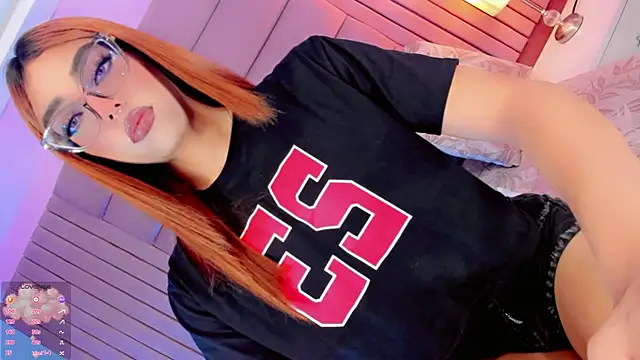 Camille_deluxe webcam