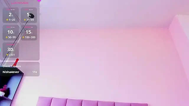 violet_myerrs webcam