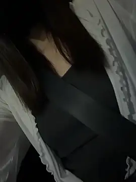 美女nide-laoshi在线直播