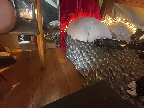 alexheels_boots webcam