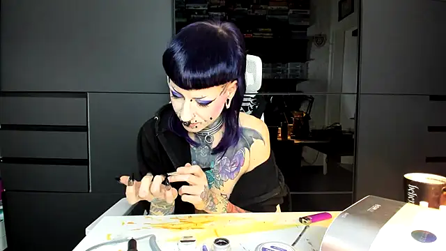 Purple_Coffin666 webcam