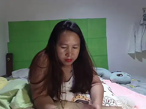 Prettyasianbelle webcam