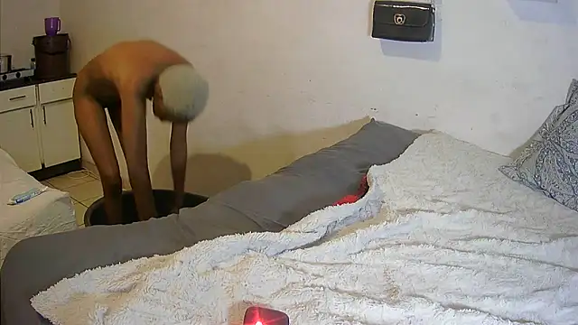 DoubleSpreadXX webcam