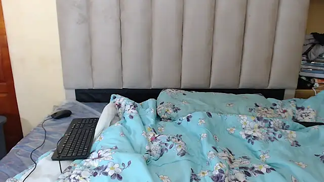 XxxExoticxx27 webcam