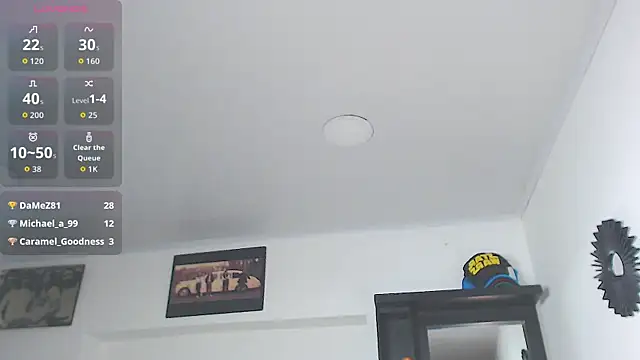 vicky_hotmilf - Vicky_hotmilf's free webcam - UK Sex Cams