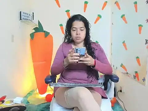 alexa-cooper- webcam