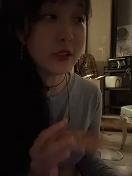 美女Etherealcat33在线直播