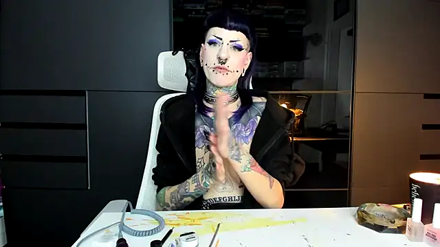 Purple_Coffin666 webcam