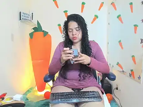 alexa-cooper- webcam