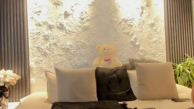 joselin_rouse webcam