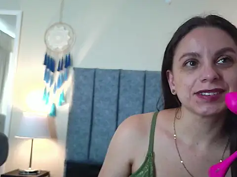 NatalyGuzman26 webcam