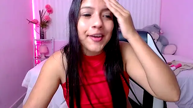 zara_cute - Zara_cute's free webcam - UK Sex Cams