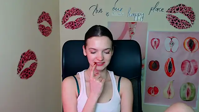 _susiesu_ - _SusieSu_'s free webcam - UK Sex Cams