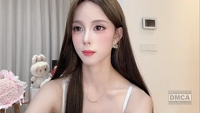 美女Nebula-qiu在线直播