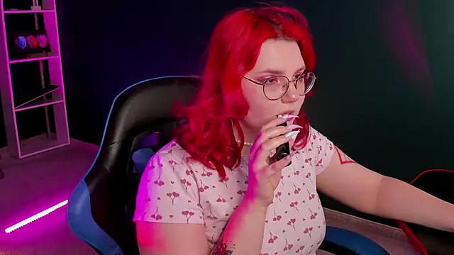 Alice_Kitagawa webcam