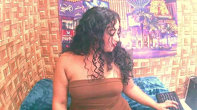 IndianAngel4u webcam