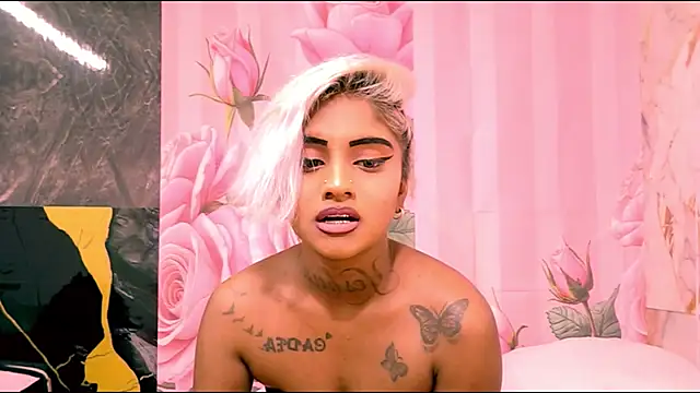 indian_barbie webcam