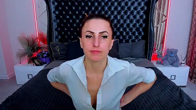 Rebecca_Diamond live sex cam