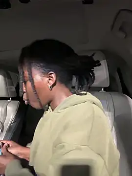 choclatepeaach webcam