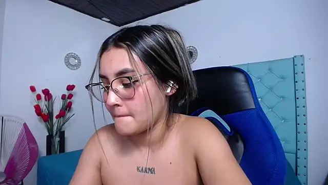 kathe-mills235 webcam