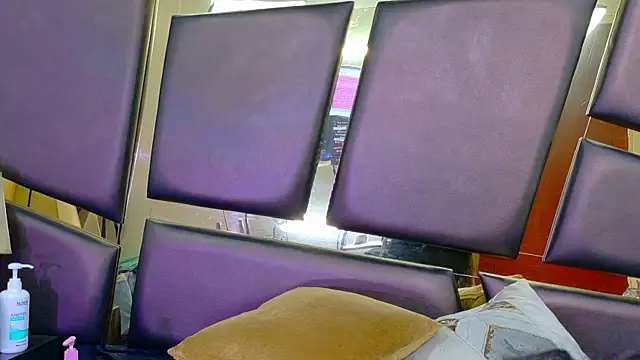 NicoleEsposito webcam