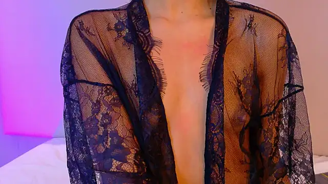 naomiklarc - NaomiKlarc's free webcam - UK Sex Cams