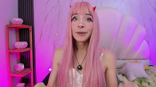 AliiceWonderland_ live sex cam