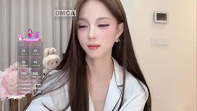 美女Nebula-qiu在线直播