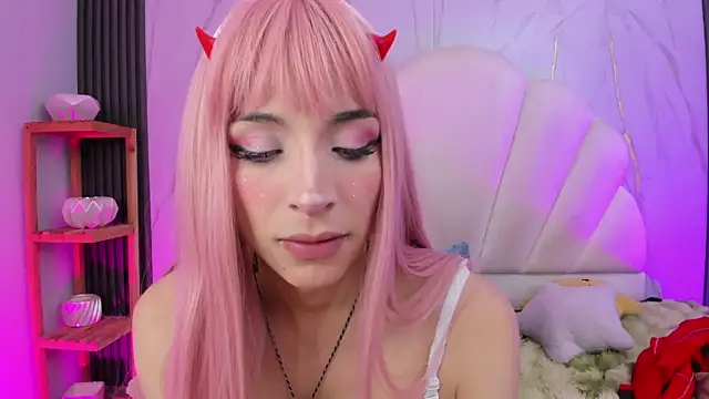 AliiceWonderland_ webcam