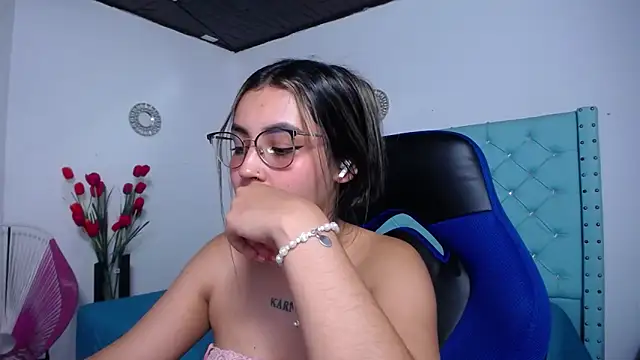 kathe-mills235 webcam