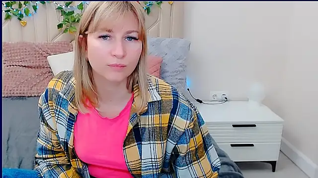 Incredible_Ariela webcam