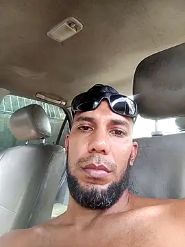 UnreadyChutzpa webcam