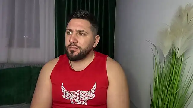 Gold_Alpha_Boy webcam