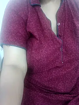 Tamil_aishu09 webcam