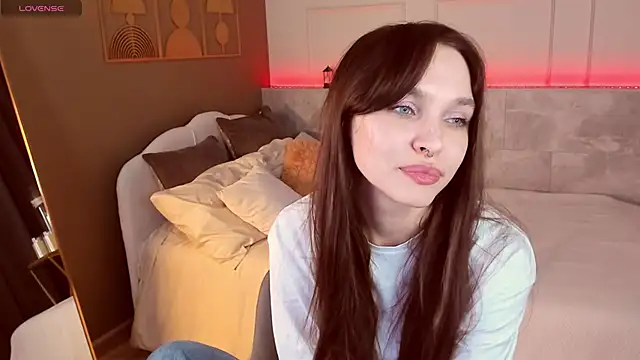 ChloeSunny webcam