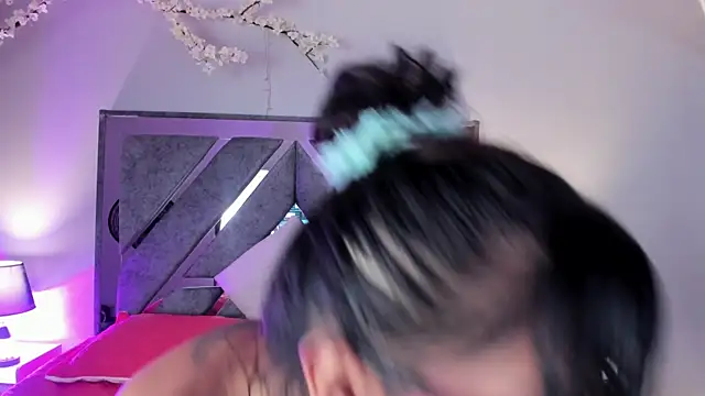 charlotte_mitchell_ webcam