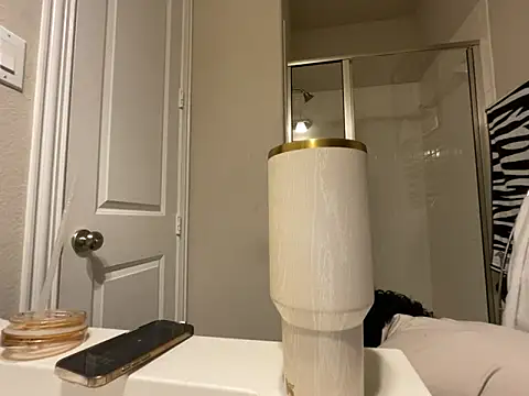 wynterheat (F milf) - Strip Down &See It Shine ✨ 2 tkns &🆙