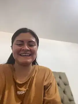 debora9703 (F young) - Squirt 💦