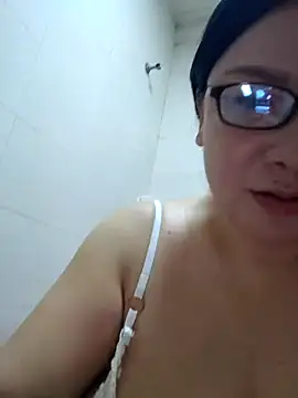 lilysweetfcup - LILYsweetfcup's free webcam - UK Sex Cams