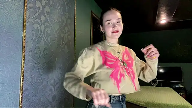 CarmelaLiebherr webcam