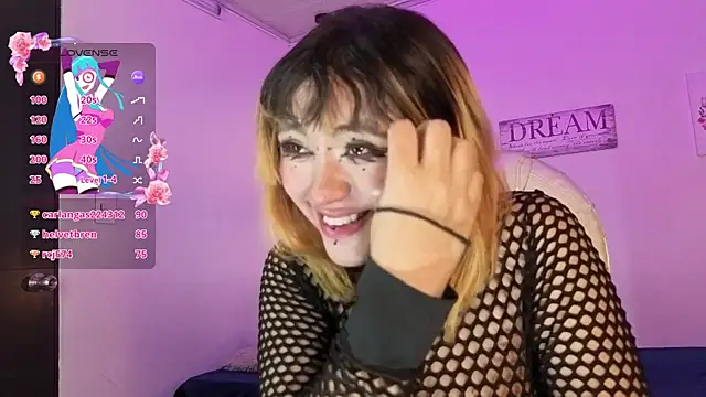 NinaSakura_Eup webcam