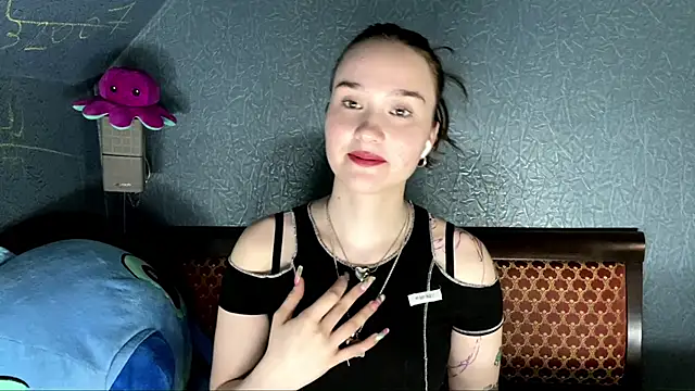 CarmelaLiebherr webcam