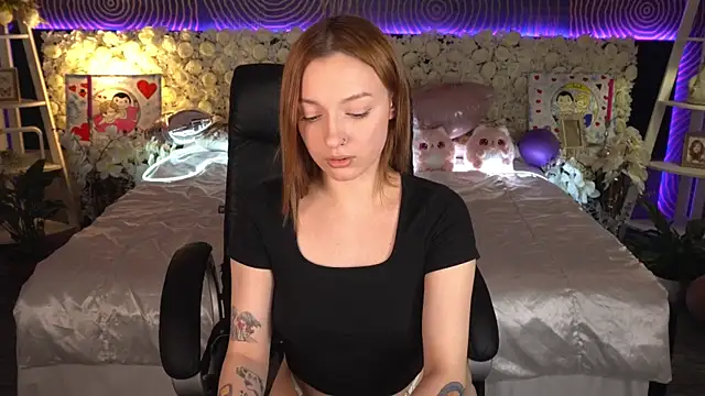 foxymayy - FoxyMayy's free webcam - UK Sex Cams