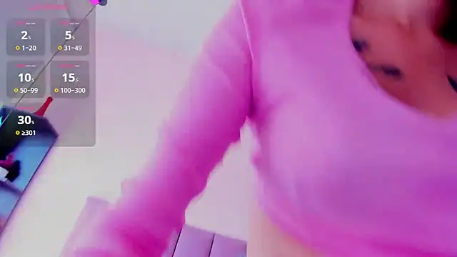 violet_myerrs webcam