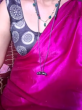 Webcam Model (XBHUUME)  is live.Free join now!