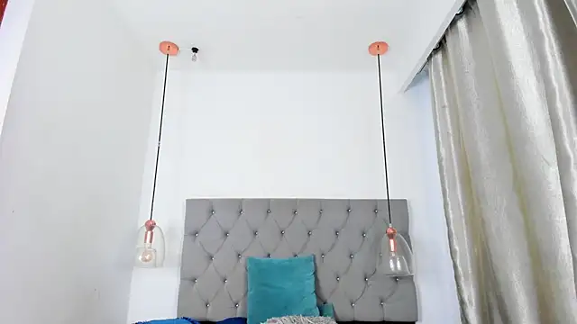 your_d0ll1 live sex cam