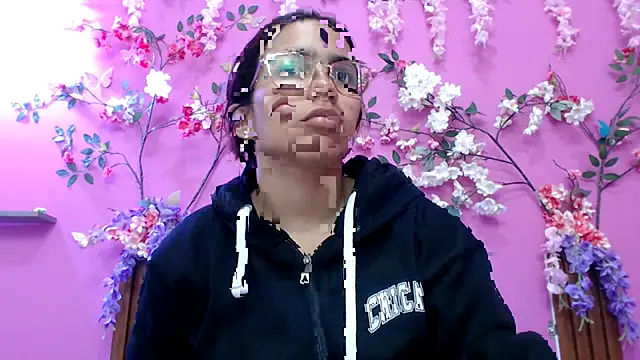 skinnysofia18 webcam