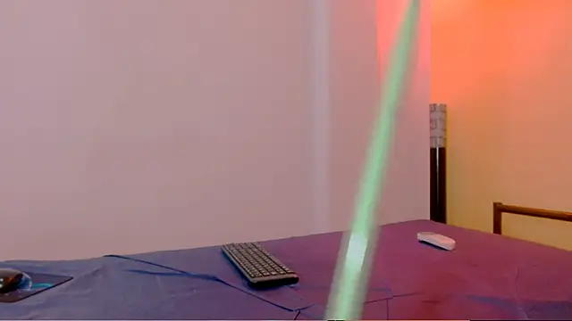 sexiempoderada18 webcam