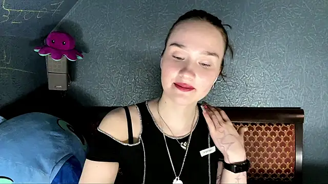 CarmelaLiebherr webcam