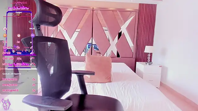 devora_celeste webcam